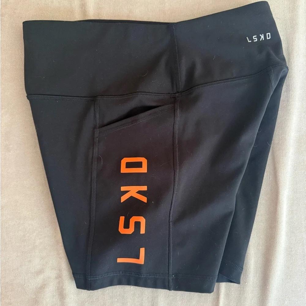 LSKD Rep ultra high rise 4” shorts w/pockets